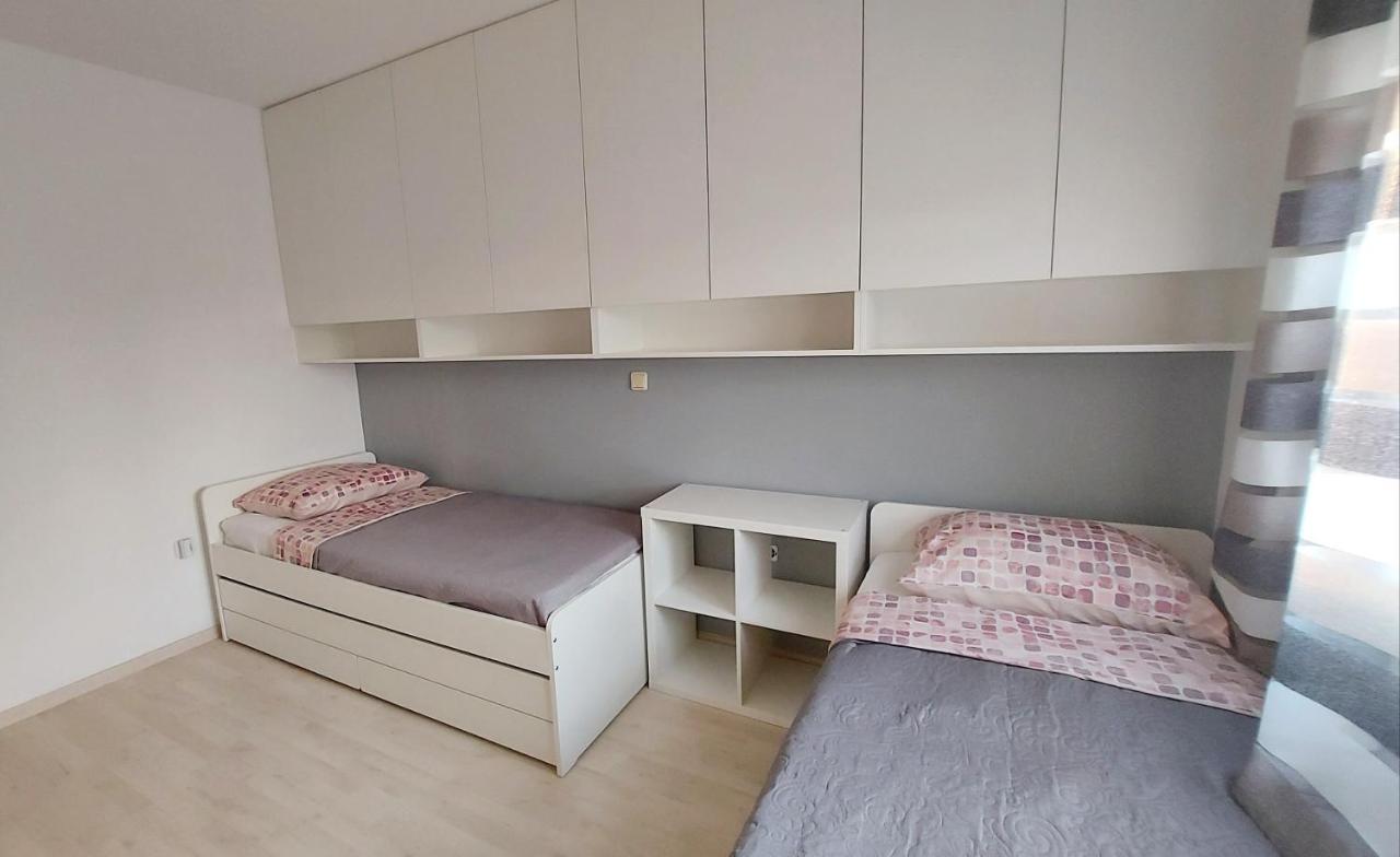 Apartman Near Fazana-500 From The Sea Exteriér fotografie